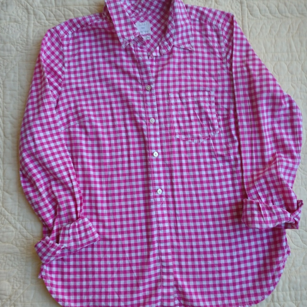 Gap pink gingham button down